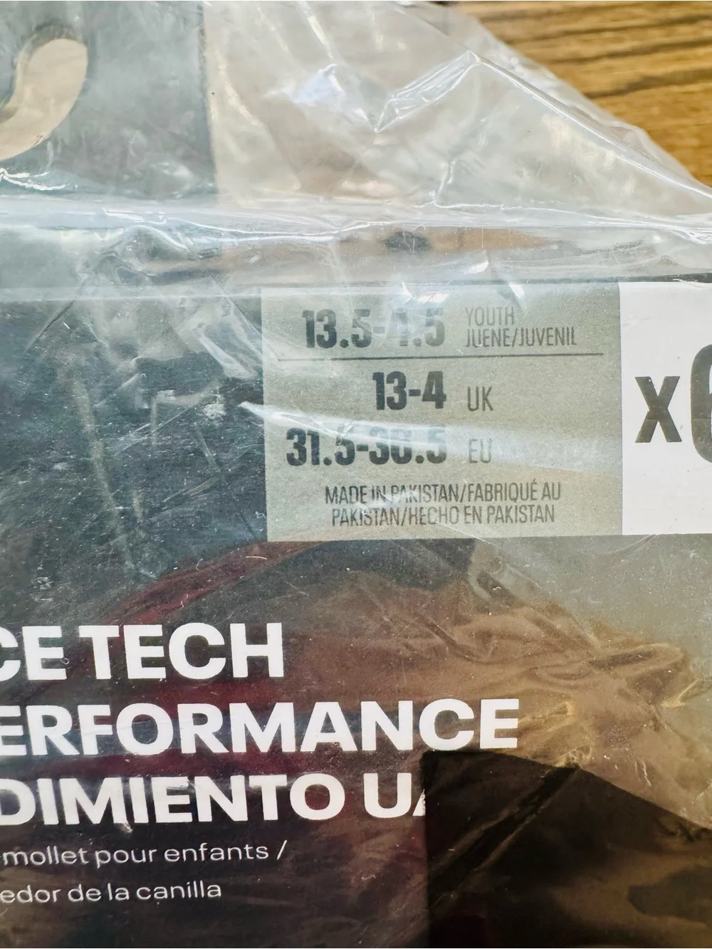 Under Armour Youth Performance Tech Cushioned Socks 6-Pack Size 13.5–4.5 NWT